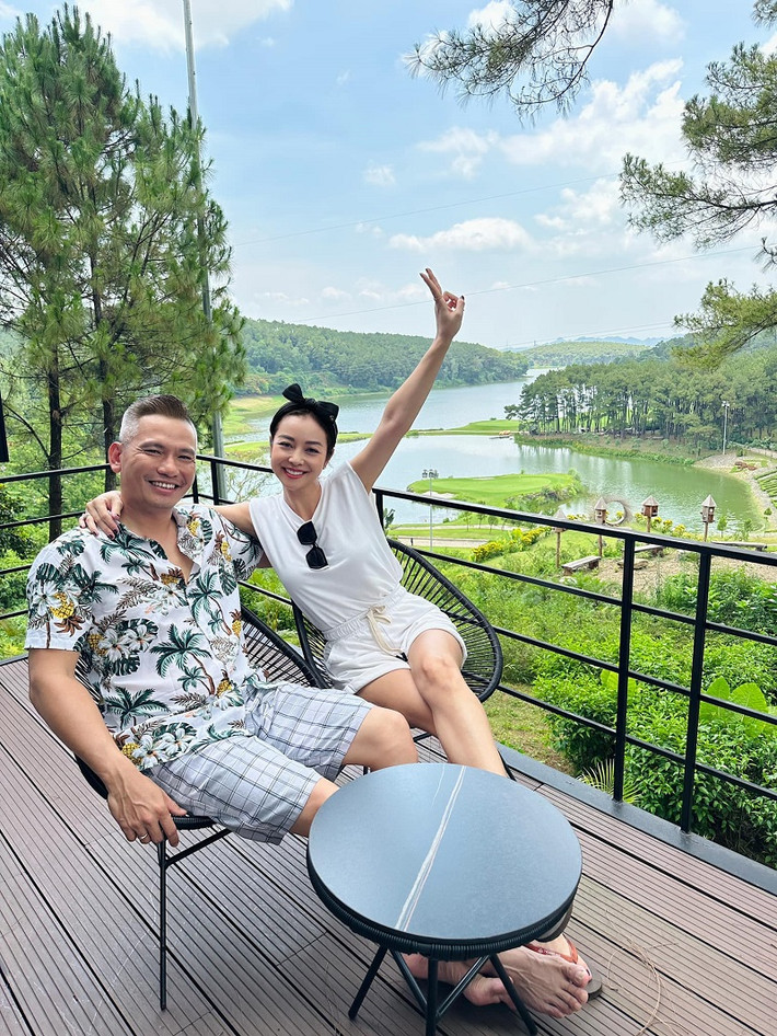 Gia đình Jennifer Phạm vừa có chuyến nghỉ dưỡng tại Tràng An (Ninh Bình).
