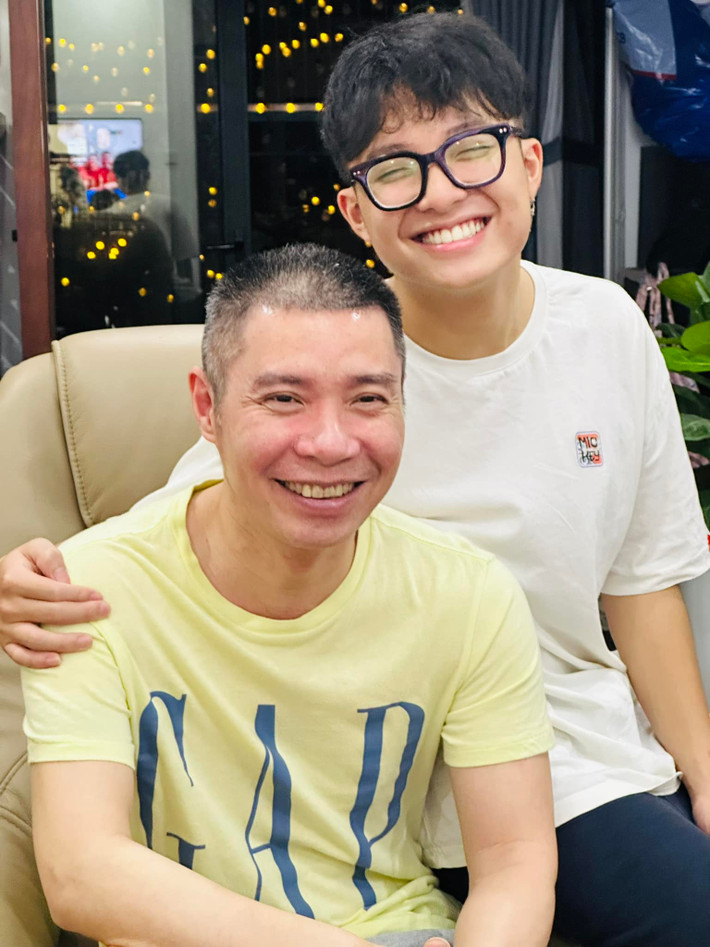 Khi Công Lý đổ bệnh, anh nhận được nhiều sự quan tâm của gia đình, bạn bè, đồng nghiệp.