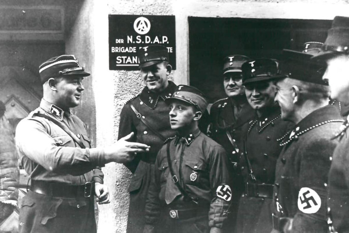 Chính vì vậy, sau khi Thế chiến 2 kết thúc, nhiều thành viên của Gestapo bị bắt giữ và đưa ra xét xử, đối mặt với những bản án nghiêm khắc vì những tội ác đã gây ra. Mời độc giả xem video: Hitler còn sống sau Thế chiến 2? Nguồn: VTC14.
