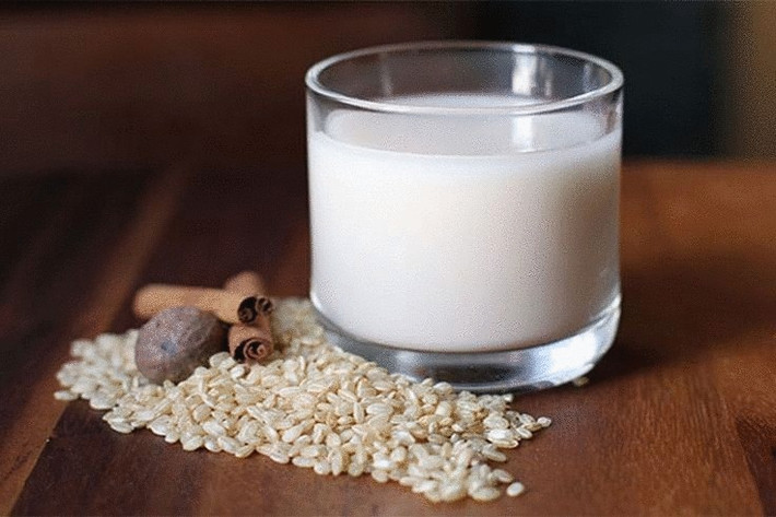 Không chỉ vậy, loại đồ uống này còn giàu chất xơ, nhuận tràng nên còn có thể chữa dứt chứng táo bón kinh niên. Ảnh: 7monngonmoingay.