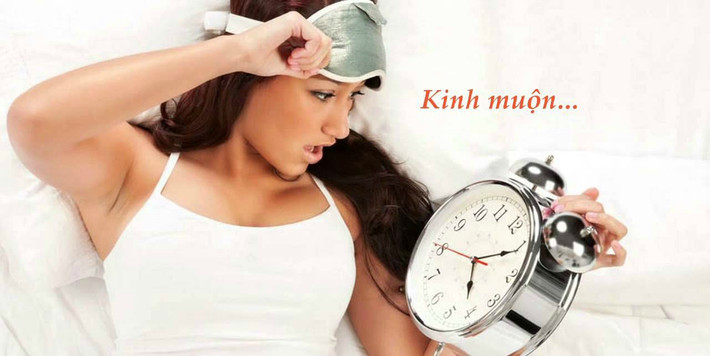Người bị rong kinh, rong huyết sau khi sinh có thể uống rượu huyết lợn pha với một chút dấm để điều kinh. Ảnh: Phòng khám phụ khoa.