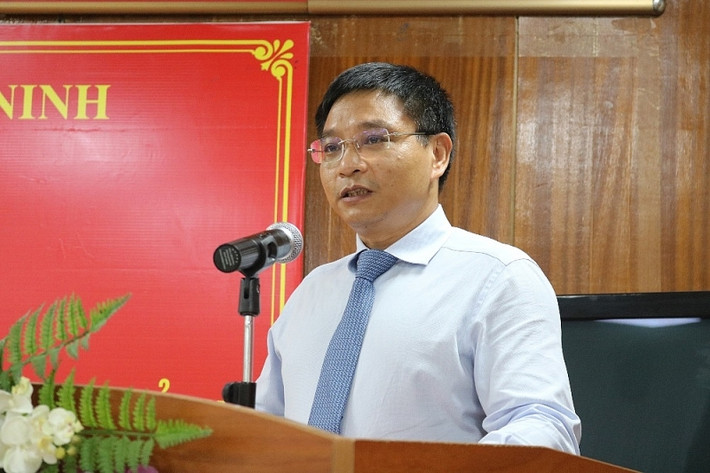 Với khả năng, nhiệt huyết, sức trẻ, trên cương vị mới tại một địa bàn biên giới miền núi phía Bắc, “phên dậu” quốc gia, ông Phạm Minh Chính tin tưởng ông Nguyễn Văn Thắng sẽ tiếp tục kế thừa những thành quả, kinh nghiệm, với năng lực, trí tuệ và bản lĩnh chính trị vững vàng sẽ sớm nắm bắt nhiệm vụ công tác mới, cùng tập thể thường trực Tỉnh ủy, Ban Chấp hành, Ban Thường vụ Đảng bộ tỉnh Điện Biên đoàn kết, hoàn thành xuất sắc mọi nhiệm vụ được giao.