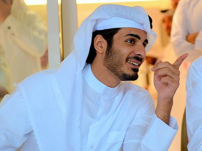 Hoàng tử Qatar Sheikh Khalifa bin Hamad bin Khalifa Al Thani năm nay 31 tuổi, là con trai thứ 9 của tiểu vương Hamad bin Khalifa Al Thani, cai trị Qatar từ năm 1995-2023 được giao trọng trách làm tư lệnh chiến dịch đảm bảo an ninh cho World Cup 2022.