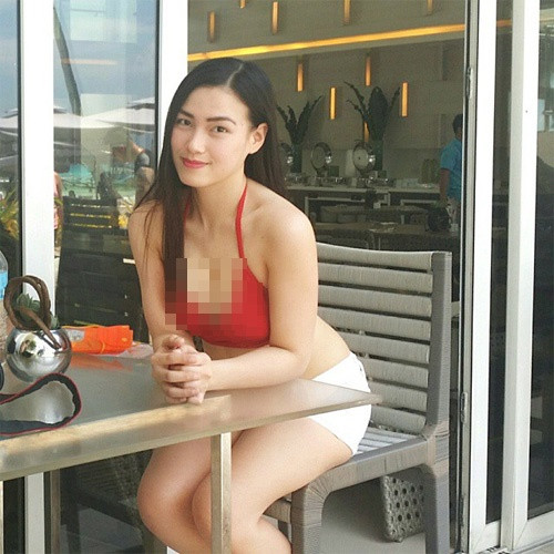 Nếu thường di chuyển bằng taxi Uber thì bạn có thể dễ dàng nhận thấy đa phần tài xế là nam giới. Nhưng nếu được Joyce Tadeo - một trong những nữ tài xế Uber gợi cảm nhất thủ đô Manila của Philippines cầm lái, chắc chắn bạn sẽ có một hành trình thoải mái và thú vị. Ảnh: Facebook/Instagram.