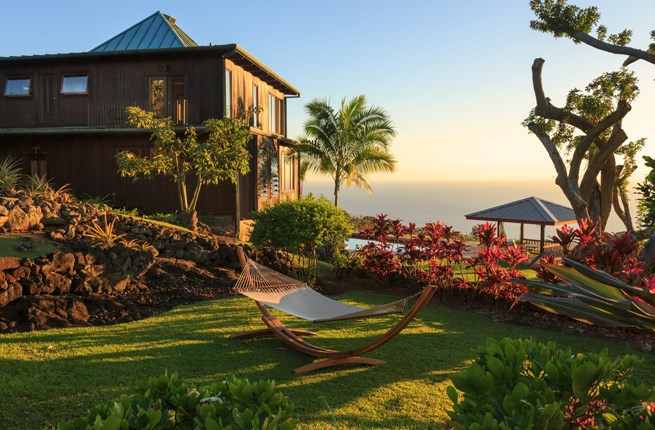 Holualoa Inn (Hawaii, Mỹ): Nơi đây là địa điểm lãng mạn cho các cặp đôi muốn có không gian yên tĩnh, tránh sự xô bồ, ồn ào.