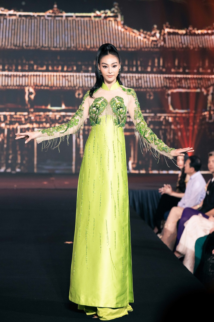 Á hậu Tuyết Như.