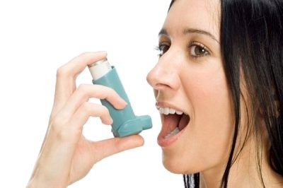 Người sinh tháng 3 có nhiều khả năng mắc bệnh hen suyễn. Nguyên nhân là do họ không được tiếp xúc với nhiều ánh sáng nên lượng vitamin D trong cơ thể không cao khi còn ở trong bụng mẹ. Vì vậy, nó ảnh hưởng đến sự phát triển của não bộ và có thể không học giỏi khi ở trường.