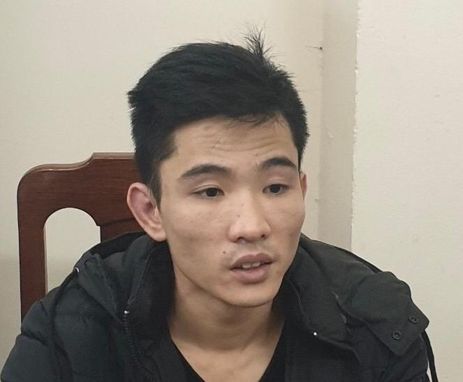 Người có hành vi hành hung dẫn đến đinh găm trong não cháu bé chính là Nguyễn Trung Huyên (SN 1992; trú tại xã Thạch Hoà, huyện Thạch Thất, Hà Nội) – người tình của mẹ cháu bé. Huyên đã bị Cơ quan CSĐT Công an TP Hà Nội ra quyết định khởi tố bị can về tội “Giết người” vào ngày 20/1 và đang bị tạm giam trong thời gian 4 tháng.