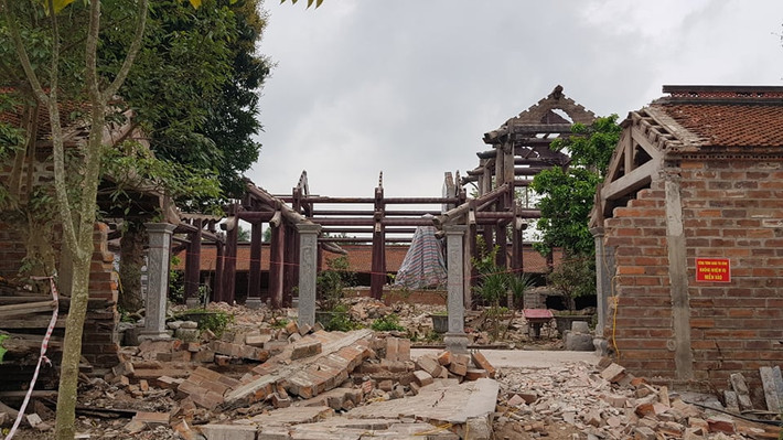 Thời điểm xảy ra vụ tai nạn, chùa Tranh đang tu bổ lại một số hạng mục công trình. Theo Chủ tịch UBND xã Đồng Tâm, đầu tiên chùa chỉ định tu sửa lại nhưng do phần gỗ bị mọt quá nhiều nên phần tu bổ nhiều hơn.