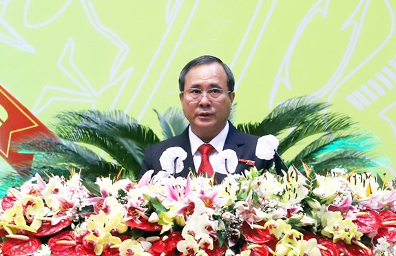 Đánh giá về hành vi của nhóm bị can trong vụ án trên, trong đó có Trần Văn Nam, Cơ quan CSĐT Bộ Công an cho rằng họ đa phần là những cán bộ, đảng viên có vai trò lãnh đạo chủ chốt của một đơn vị, địa phương, doanh nghiệp kinh tế lớn; đã có bề dày cống hiến, rèn luyện bản thân, từng có nhiều đóng góp cho Đảng bộ, chính quyền và sự phát triển kinh tế của địa phương. Tuy vậy, họ đã bị tha hóa, biến chất, bỏ qua quy chế của tổ chức Đảng, pháp luật của Nhà nước để thực hiện các hành vi trái pháp luật vì lợi ích nhóm, lợi ích cá nhân.