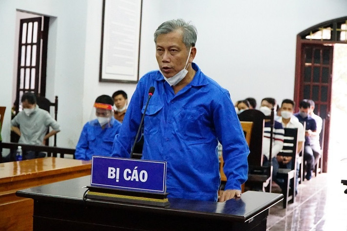 Đại án xăng dầu do Trịnh Sướng cầm đầu. Ngày 30/12/2021, TAND tỉnh Đắk Nông đã tuyên phạt bị cáo Trịnh Sướng – trùm đường dây xăng giả 12 năm tù, phạt bổ sung 100 triệu đồng; Nguyễn Ngọc Quan - Giám đốc Công ty TNHH Thương mại hóa chất Tâm Quan, trụ sở tại TP Hồ Chí Minh) 8 năm 6 tháng, phạt bổ sung 50 triệu đồng; Đinh Chí Dũng - Giám đốc TNHH Đinh Chí Dũng, TPHCM 7 năm 6 tháng, phạt bổ sung 30 triệu đồng; Lưu Văn Nguyện - Chủ tịch HĐQT Công ty cổ phần dầu khí Bình Minh) bị phạt 3 năm tù…