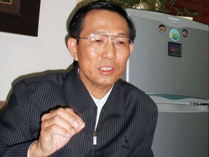 Ngoài vụ án trên, VKSND Tối cao còn cho rằng hành vi của ông Cao Minh Quang có dấu hiệu của tội Thiếu trách nhiệm gây hậu quả nghiêm trọng trong vụ buôn thuốc giả tại VN Pharma. Viện Kiểm sát đã đề nghị tiếp tục làm rõ trách nhiệm của cựu Thứ trưởng Cao Minh Quang để xem xét xử lý theo quy định.