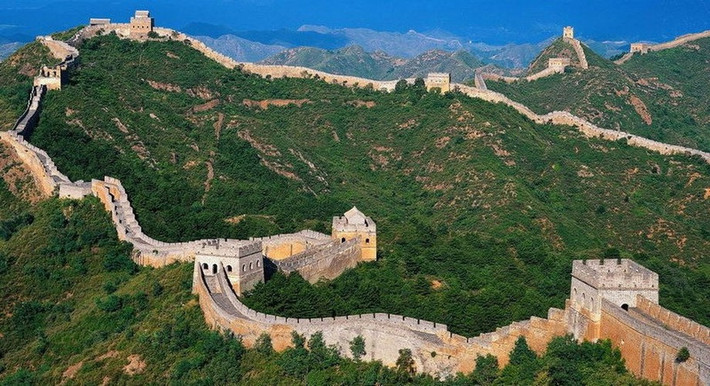 Nhóm nghiên cứu cũng suy đoán Vòng cung Mông Cổ hoặc một phần của nó có thể được người xưa xây dựng không nhằm mục đích phòng thủ, chống quân xâm lược mà kiểm soát việc di chuyển của con người và gia súc. Để làm rõ những điều này, các chuyên gia cho hay sẽ lên kế hoạch nghiên cứu trong thời gian tới với hy vọng sẽ tìm thấy những bằng chứng khoa học từ đó hiểu rõ hơn về Vạn Lý Trường Thành.