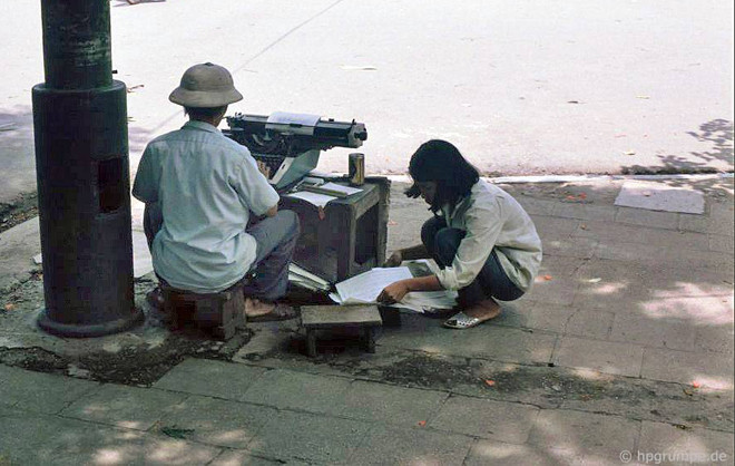 Nghề đánh máy thuê ở Hà Nội những năm 1990.
