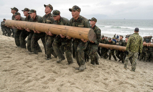 Đội đặc nhiệm tinh nhuệ nổi tiếng của Mỹ - SEAL Team 6 chuyên thực hiện các nhiệm vụ bí mật và quan trọng tại nhiều nơi như Grenada, Bosnia, Iraq...