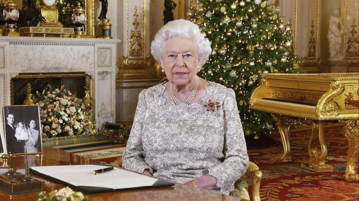 Ví dụ như khi Nữ hoàng Elizabeth II bị thương cần phải truyền máu thì bác sĩ sẽ sử dụng túi máu chuẩn bị sẵn để điều trị kịp thời cho người đứng đầu Hoàng gia Anh.