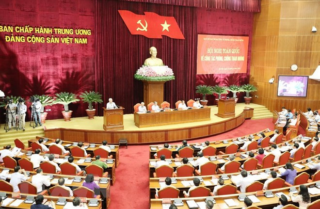 Tại Hội nghị toàn quốc về phòng, chống tham nhũng sáng 25/6/2018, Tổng Bí thư Nguyễn Phú Trọng, Trưởng Ban Chỉ đạo Trung ương về phòng, chống tham nhũng nhấn mạnh, công tác phòng, chống tham nhũng ở một số địa phương, bộ, ngành chưa có sự chuyển biến rõ rệt, vẫn còn tình trạng "trên nóng, dưới lạnh", nể nang, né tránh, ngại va chạm.