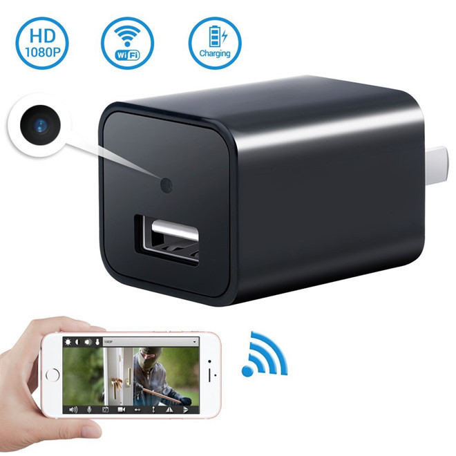 Thiết bị này vẫn hoạt động với đầy đủ chức năng của củ sạc USB, đồng thời là chiếc camera thu nhỏ có khả năng ghi hình 1.080p. SOOSPY có thể ghi hình liên tục, xem được nhiều camera trên một ứng dụng. Ống kính góc rộng 90 độ xem hình ảnh sắc nét dù góc quan sát thấp.