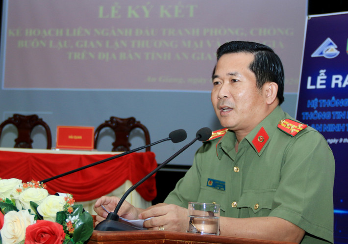 Ngày 7/1/2023, Bộ Công an đã tổ chức Lễ công bố quyết định của Chủ tịch nước về việc thăng cấp bậc hàm Thiếu tướng đối với Đại tá Đinh Văn Nơi.