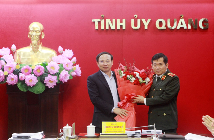 Ngày 5/1/2023, Ban Chấp hành Trung ương Đảng đã có Quyết định số 741-QĐNS/TW chỉ định ông Đinh Văn Nơi, Giám đốc Công an tỉnh Quảng Ninh, tham gia Ban Chấp hành, Ban Thường vụ Tỉnh ủy Quảng Ninh nhiệm kỳ 2020-2025.