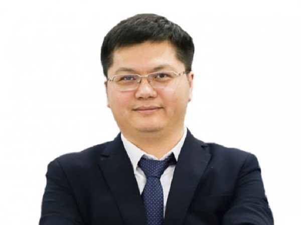 Cựu Tổng giám đốc Chứng khoán Trí Việt Đỗ Đức Nam: Cũng liên quan đến vụ án "Thao túng thị trường chứng khoán" xảy ra tại Công ty Louis Holdings và Công ty Chứng khoán Trí Việt, ngày 12/5, TAND TP Hà Nội tuyên phạt bị cáo Đỗ Đức Nam (cựu Tổng giám đốc Công ty Chứng khoán Trí Việt) 4 năm tù.