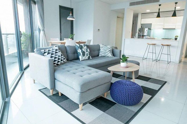 Căn hộ mang phong cách Bắc Âu với thiết kế đơn giản, gọn gàng nhưng sang trọng.