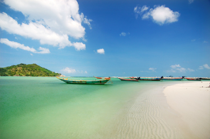 Kế đến là bãi biển Haad Rin Beach, Koh Phangan, Thái Lan.