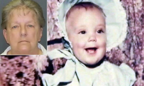 2. Năm 1984, nữ y tá Genene Anne Jones làm việc tại bệnh viện nhi thuộc bang Texas (Mỹ) bị bắt giữ vì cáo buộc giết hại 46 trẻ em trong khoảng thời gian từ năm 1960 - 1965. Nữ y tá máu lạnh này đã nhiều lần lén tiêm thuốc gây sốc tim, ngừng thở cho rất nhiều bệnh nhi với mục đích tạo nên tình trạng khẩn cấp và mong muốn nhìn thấy cảnh gia đình bệnh nhân cầu cứu các y, bác sĩ cứu lấy con em họ.