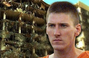 Ngày 8/3/1999, tòa án tối cao Mỹ giữ nguyên bản án tử hình đối với Timothy McVeigh với tội danh đánh bom thành phố Oklahoma năm 1995.