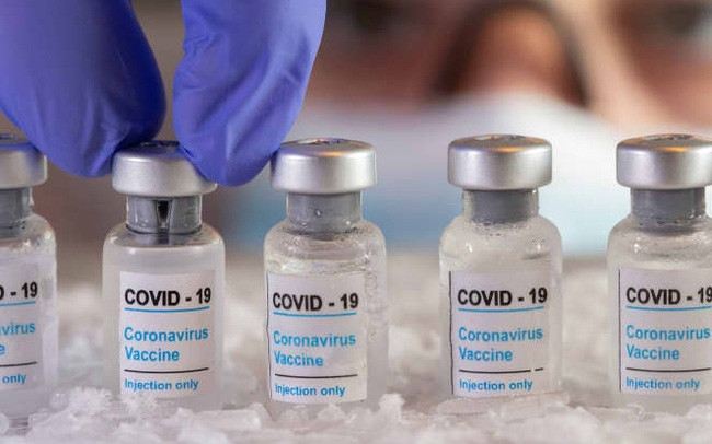 Theo các chuyên gia, vắc xin ngừa COVID-19 của Novavax chưa thể được tung ra thị trường một cách nhanh chóng như những công ty khác là do gặp thách thức đến từ chuyển giao công nghệ, sản xuất và đảm bảo chất lượng sản phẩm.