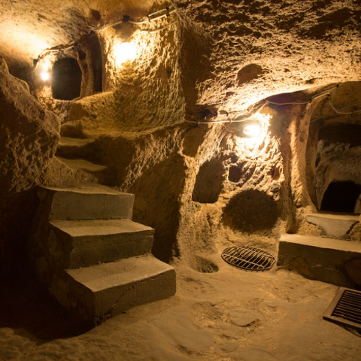Tác giả Will Hunt cho hay thành phố ngầm ở Cappadocia là một kỳ quan kiến trúc với giếng được đào sâu xuống mạch nước ngầm.