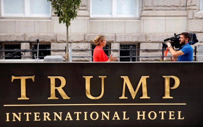 Toàn bộ phòng của Trump International Hotel đã được đặt kín từ nay đến cuối tháng 10.