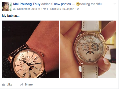 Hoa hậu “mạnh tay” để mua chiếc túi đen trắng Chanel Cruise 2016 và hai chiếc đồng hồ Patek Philippe. Được biết, mỗi chiếc đồng hồ của nhãn hiệu này có giá từ vài chục đến hàng trăm nghìn USD.
