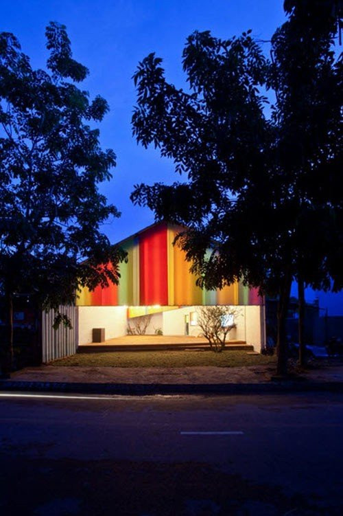 Năm 2014, công trình Nhà nguyện của Kiến trúc sư Nguyễn Hòa Hiệp đã giành giải nhất Festival Kiến trúc Thế giới với hai giải thưởng Dân dụng & Cộng đồng và Công trình của năm.