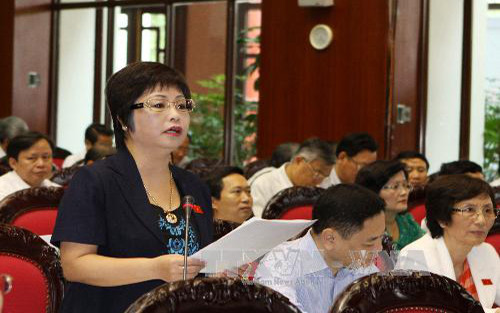 Ngày 25/8, Cơ quan Cảnh sát điều tra Bộ Công an đã kết luận điều tra vụ án giai đoạn 1, chuyển hồ sơ đến Viện Kiểm sát nhân dân tối cao đề nghị truy tố trước pháp luật bị can Châu Thị Thu Nga (nguyên ĐBQH khóa XIII thuộc Đoàn ĐBQH TP Hà Nội) và đồng phạm (gồm 7 bị can) và tiếp tục điều tra vụ án giai đoạn 2.