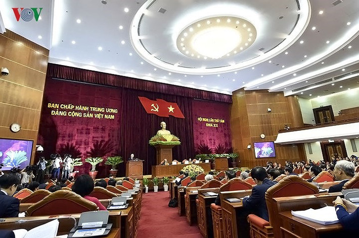 Hội nghị lần này diễn ra đúng vào thời điểm giữa nhiệm kỳ khoá XII. Năm 2018 là năm bản lề, có ý nghĩa quyết định đối với việc thực hiện thắng lợi Nghị quyết Đại hội XII của Đảng và là năm khởi đầu cho việc chuẩn bị Đại hội XIII của Đảng.