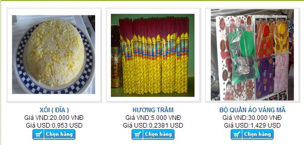 Cụ thể, sau khi khách lựa chọn những đồ cúng qua mạng và thanh toán qua tài khoản ngân hàng, các nhân viên nghĩa trang sẽ mang những đồ cúng này tới những ngôi mộ của gia chủ, rồi gửi lại ảnh hoặc video qua email cho khách.