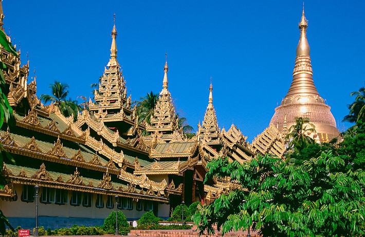 Các chuyên gia cho hay chùa Shwedagon có niên đại khoảng 2.500 tuổi. Theo đó, nơi đây lưu giữ các di sản về văn hóa, kiến trúc, điêu khắc và nghệ thuật.