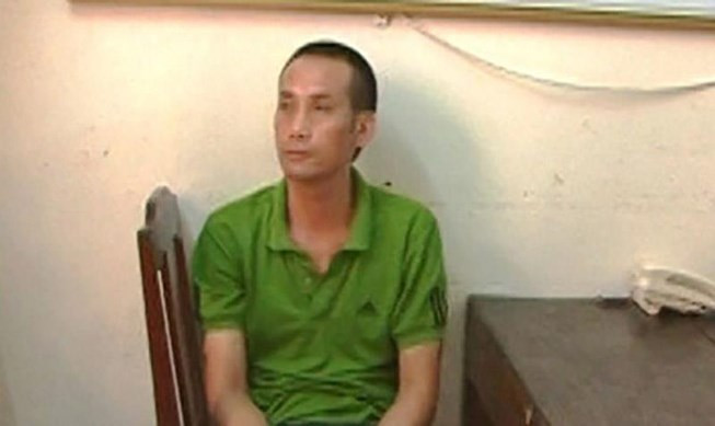 Tuấn “thần đèn” được biết đến là một trùm giang hồ Thanh Hóa với nhiều thành tích bất hảo. Tuấn "thần đèn" từng ra tù vào tội nhiều lần, nhiều tiền án, tiền sự và là người có tính côn đồ hung hãn.