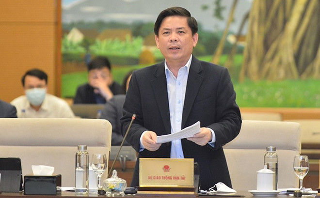 Trong giai đoạn này, đường sắt triển khai 4 dự án cải tạo, nâng cấp các công trình đường sắt trên tuyến Bắc - Nam. Đường thủy nội địa được tập trung cải tạo một số tuyến tại khu vực Đồng bằng Bắc bộ và Đồng bằng sông Cửu Long, các công trình chỉnh trị cửa sông, kênh, âu tàu lớn và một số cảng đầu mối container kết hợp cảng cạn; động thổ Cụm công trình kênh nối Đáy - Ninh Cơ.
