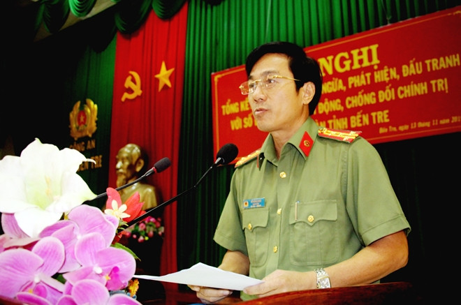 Tháng 8/1984, ông Minh công tác tại Công an tỉnh Sông Bé. Trải qua các vị trí công tác khác nhau, Đội trưởng Phòng Bảo vệ Chính trị I, Công an tỉnh Bình Phước; Phó Trưởng phòng, Trưởng phòng (tháng 5/2003) Phòng Bảo vệ Chính trị I, Công an tỉnh Bình Phước; Trưởng Công an huyện Lộc Ninh, tỉnh Bình Phước.