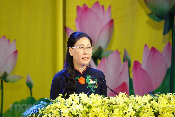 Bí thư Tỉnh ủy Quảng Ngãi Bùi Thị Quỳnh Vân. Ngày 14/6, Tỉnh ủy Quảng Ngãi có quyết định số 614-QĐ/TU về việc thành lập Ban chỉ đạo Tỉnh ủy về phòng, chống tham nhũng, tiêu cực. Ban Chỉ đạo Tỉnh ủy về phòng, chống tham nhũng, tiêu cực trực thuộc Ban Thường vụ Tỉnh ủy Quảng Ngãi gồm 15 thành viên, trong đó bà Bùi Thị Quỳnh Vân, Bí thư Tỉnh ủy, Chủ tịch HĐND tỉnh Quảng Ngãi làm Trưởng Ban Chỉ đạo.