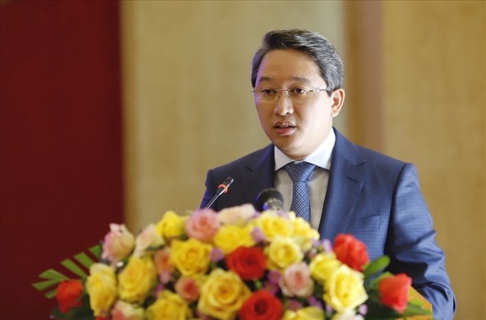 Bí thư Tỉnh ủy Khánh Hòa Nguyễn Hải Ninh làm Trưởng Ban Chỉ đạo phòng, chống tham nhũng, tiêu cực tỉnh Khánh Hòa. Ông Ninh 46 tuổi; quê quán Hưng Yên, nguyên Phó chánh Văn phòng Trung ương Đảng.