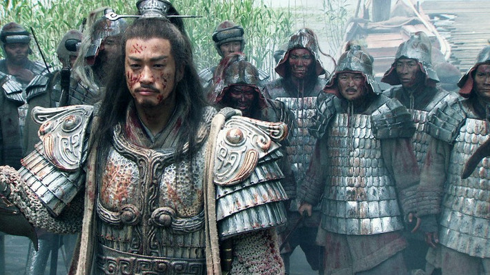 Khi hoàng đế Lưu Bang còn sống, Lã Trĩ không được sủng ái nhiều. Thay vào đó, một số phi tần trẻ trung, xinh đẹp trong hậu cung được ông hoàng này yêu chiều hết mực.