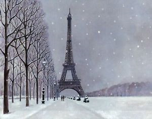 Căn cứ vào quy định này, kỹ sư Gustave Eiffel qua đời năm 1923 nên tháp Eiffel trở thành công trình công cộng kể từ năm 1993. Du khách có thể thoải mái chụp ảnh, quay video về tháp Eiffel.