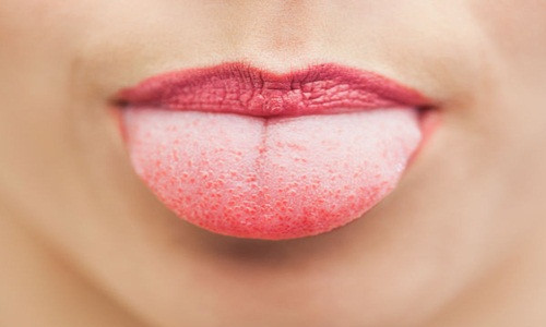 Ăn quá nhiều đường cũng ảnh hưởng tới sự nhạy cảm của vị giác. Vì thế khi bạn thường khó nếm và cảm nhận các vị khác của thực phẩm thì đó là một dấu hiệu, ngay lúc này bạn cần giảm và tránh xa đường trong bữa ăn hàng ngày.