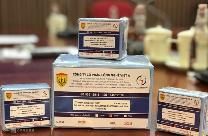 Ông Nguyễn Văn Trịnh, Trợ lý Phó Thủ tướng Chính phủ: Ngày 30/11, Cơ quan Cảnh sát điều tra Bộ Công an đã khởi tố bị can, bắt tạm giam ông Nguyễn Văn Trịnh, Trợ lý Phó Thủ tướng Chính phủ về tội “Lợi dụng chức vụ quyền hạn trong khi thi hành công vụ”. Ông Trịnh đã lợi dụng vị trí công tác can thiệp, tác động các đơn vị, cá nhân có trách nhiệm tại Bộ Y tế để Công ty Việt Á được cấp số đăng ký lưu hành Kit xét nghiệm COVID-19 trái quy định pháp luật, giúp Công ty Việt Á tiêu thụ sản phẩm Kit xét nghiệm Covid-19 tại các đơn vị, địa phương, gây thiệt hại đặc biệt nghiêm trọng tài sản Nhà nước.