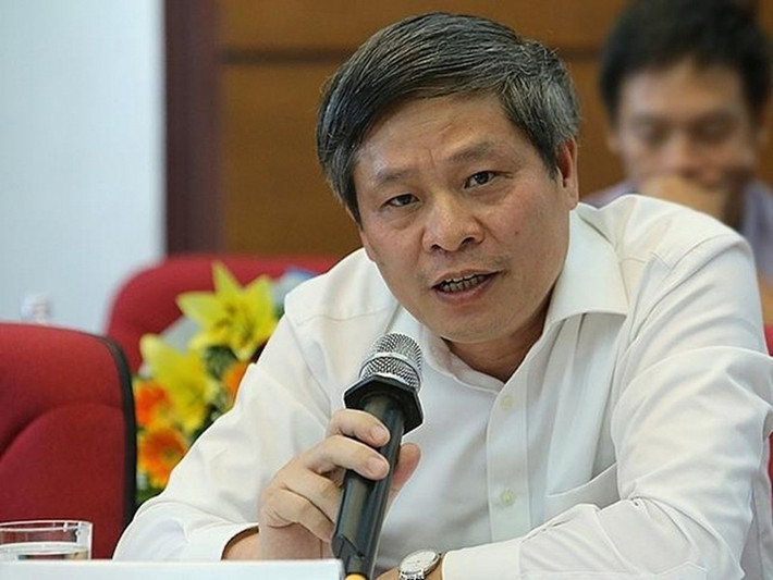 Cựu Thứ trưởng Khoa học và Công nghệ Phạm Công Tạc: Ông Tạc có hành vi vi phạm quy định của pháp luật trong việc quản lý, sử dụng Đề tài khoa học và công nghệ cấp Quốc gia nghiên cứu, chế tạo kit xét nghiệm COVID-19, gây thất thoát, lãng phí tài sản nhà nước. Ông Tạc bị khởi tố về tội “Vi phạm quy định về quản lý, sử dụng tài sản nhà nước gây thất thoát, lãng phí".