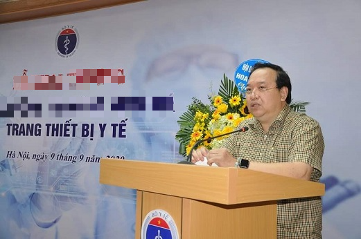 Ngoài các cựu quan chức trên, còn nhiều bị can là cán bộ bị khởi tố. Tại Bộ Y tế còn có các bị can Nguyễn Minh Tuấn – nguyên Vụ trưởng Vụ trang thiết bị và công trình y tế; Nguyễn Nam Liên – nguyên vụ trưởng Kế hoạch Tài chính; Nguyễn Huỳnh – nguyên Phó trưởng phòng Quản lý giá, Cục Quản lý Dược.