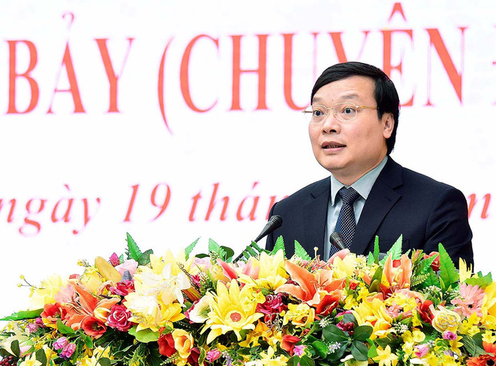 Chủ tịch UBND tỉnh Gia Lai Trương Hải Long: Ngày 19/9, tại kỳ họp thứ 7, nhiệm kỳ 2021-2026, HĐND tỉnh Gia Lai đã bầu ông Trương Hải Long - phó bí thư Tỉnh ủy - giữ chức vụ chủ tịch UBND tỉnh Gia Lai.